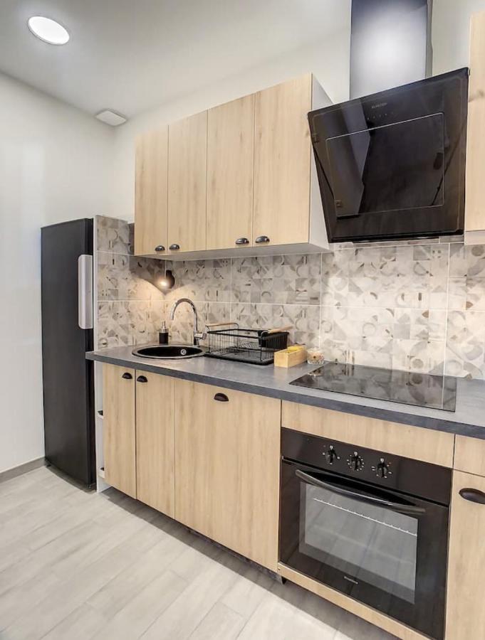 Maison La Licorne, Spacieuse, Tout Equipee, 5 Chambres Amiens Zewnętrze zdjęcie