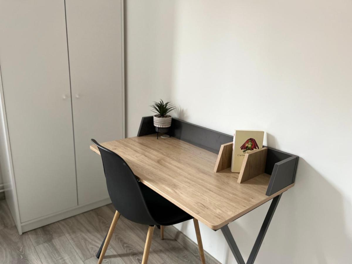 Maison La Licorne, Spacieuse, Tout Equipee, 5 Chambres Amiens Zewnętrze zdjęcie
